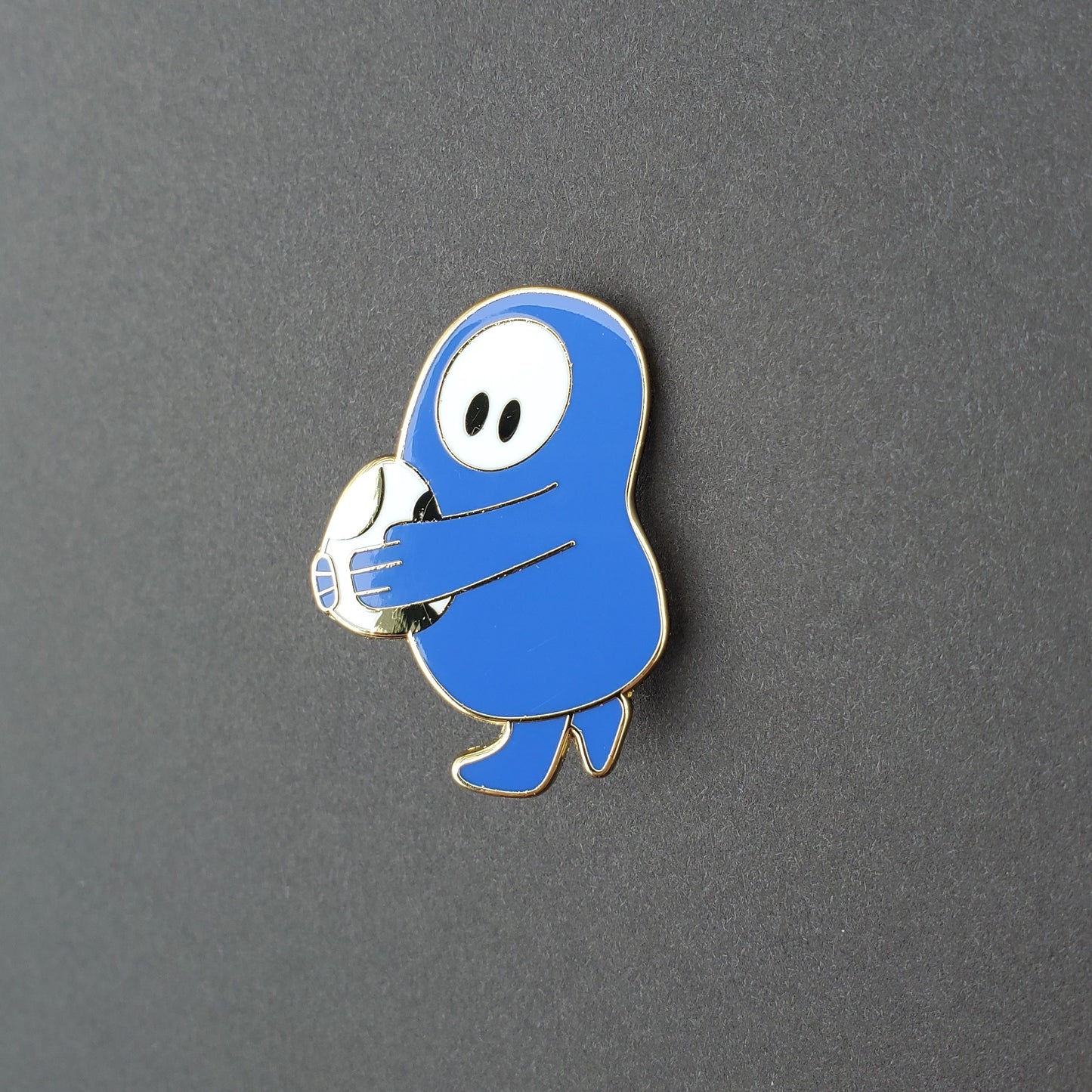 Blue Team Fall Guys Pin